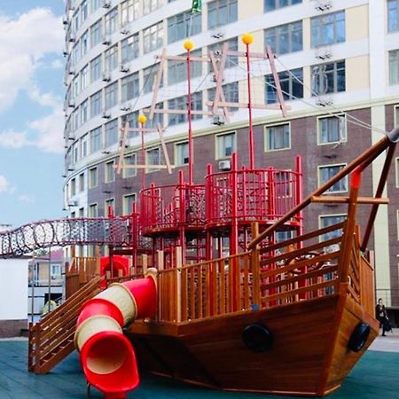 Arcadia Sunrise Sea View Apartment Odessa Eksteriør billede