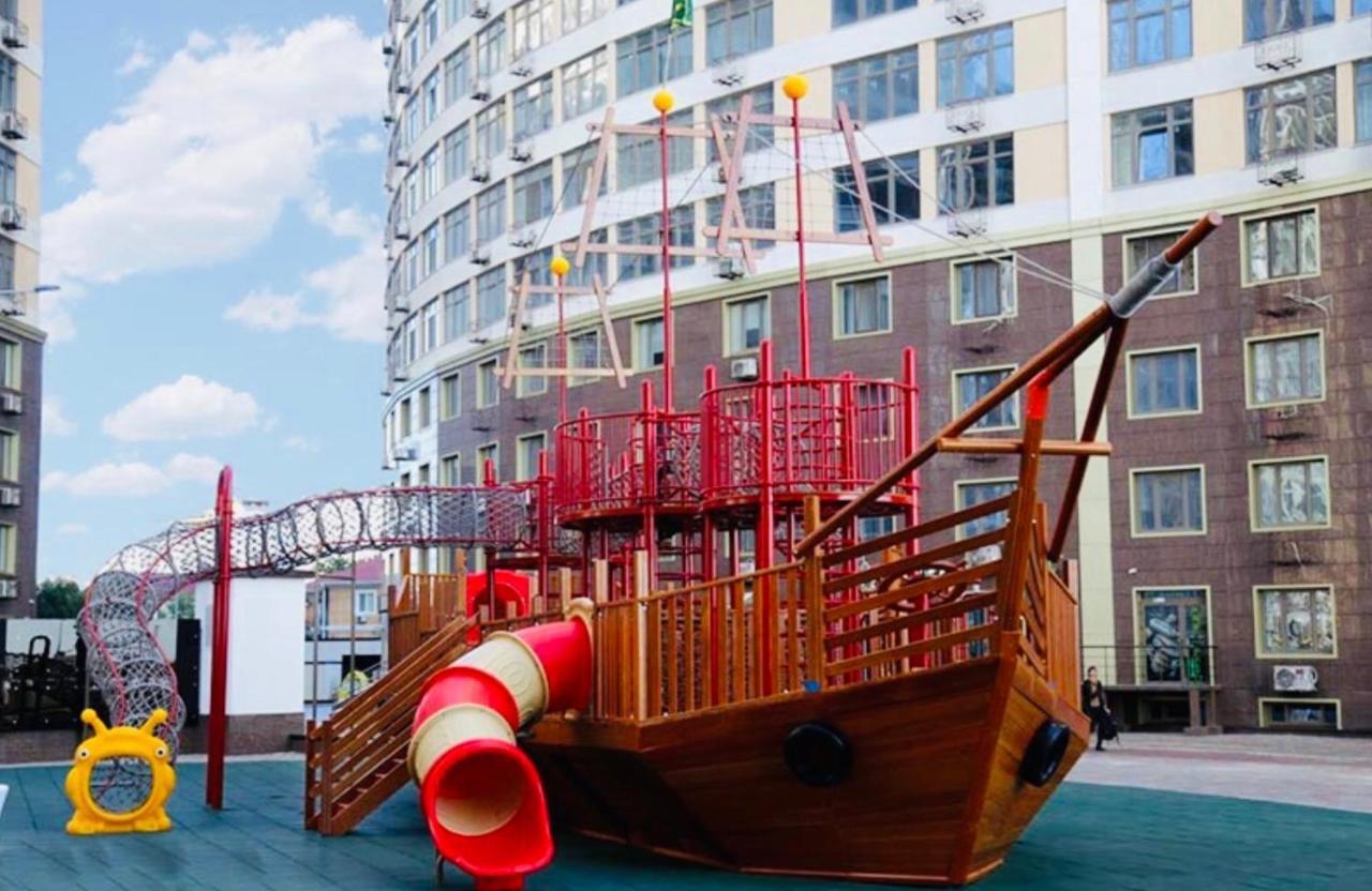 Arcadia Sunrise Sea View Apartment Odessa Eksteriør billede